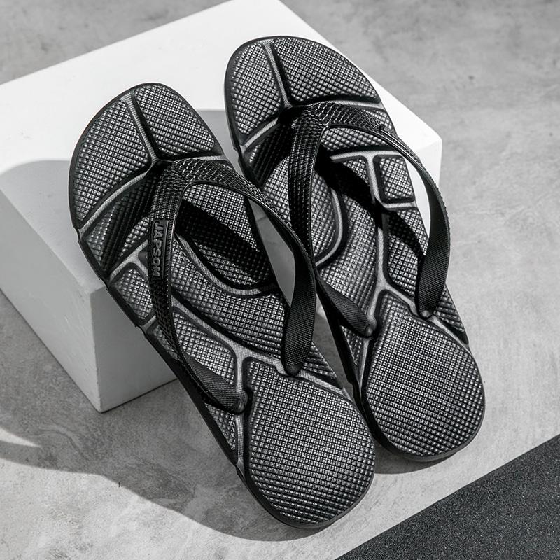 Hot Sale Brand EVA Slippers Men Big Size 48 Summer Flip Flops Men Non-Slip Massage Flip Flop Man Indoor Home Slippers Wholesale