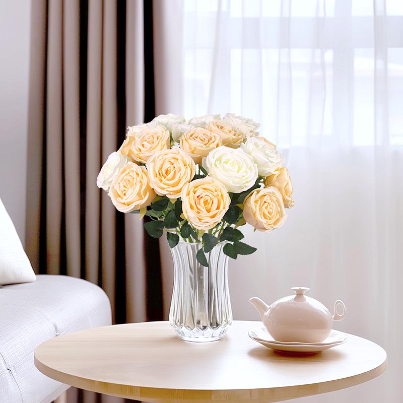 European Rose Simulation: Realistic Wedding & Decorative Bouquets