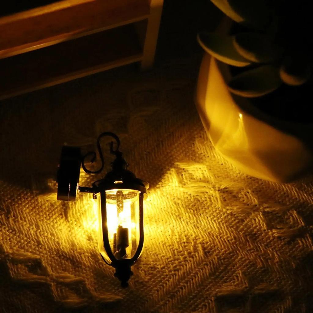 Miniature Black Wall Sconce Model Figure 1/12 Dollhouse Wall Lamp Realistic Garden Lamp for Dollhouse Scene Display