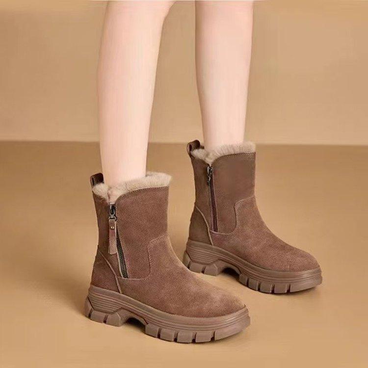 Thick-soled Snow Boots Winter Piled and Thickened  New Northeast Cotton Shoes Heightened Warm Boots