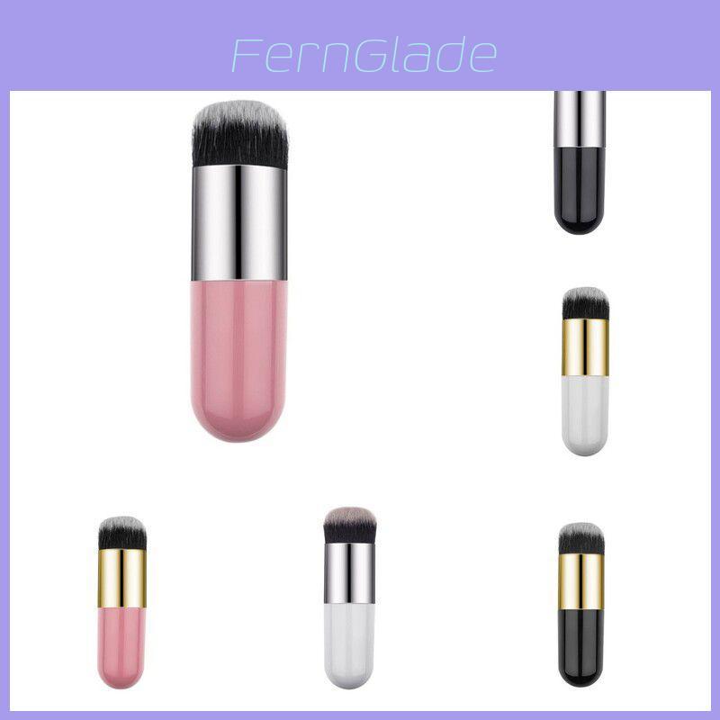 Chubby Pier Foundation Brush With Soft Nylon Bristles For Smooth Makeup Application