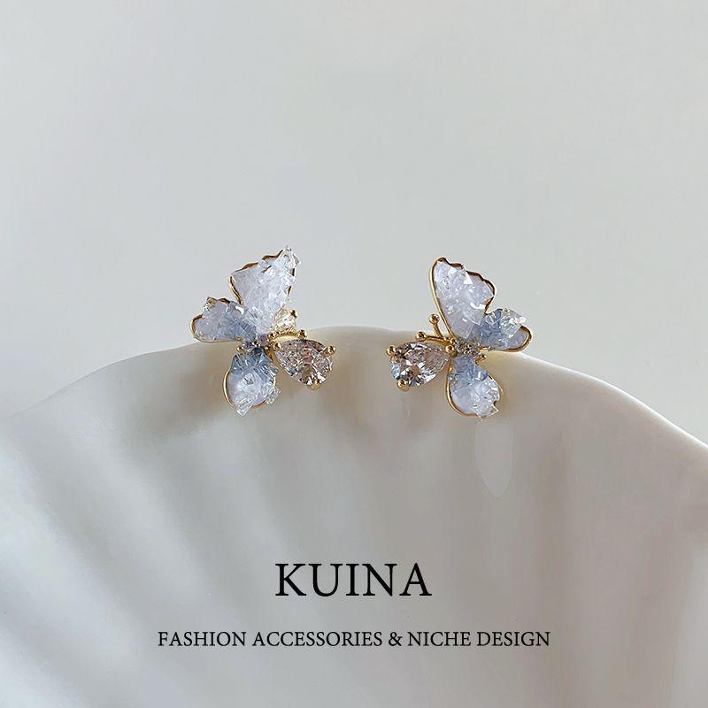 

Super Shiny Crystal Butterfly Studs Accessible Luxury Fancy Dignified Generous Style Sterling Silver Earring/Pin Female Niche Style Unique Ear Rings As Shown in Pictures