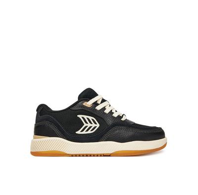 Cariuma Uba Sneakers