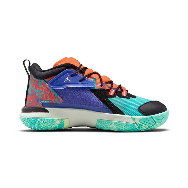 Jordan Zion 1 Zion Mid Top Performance Basketball Shoes Orange Green Children Aged 3 7 Years Old DC2024-800