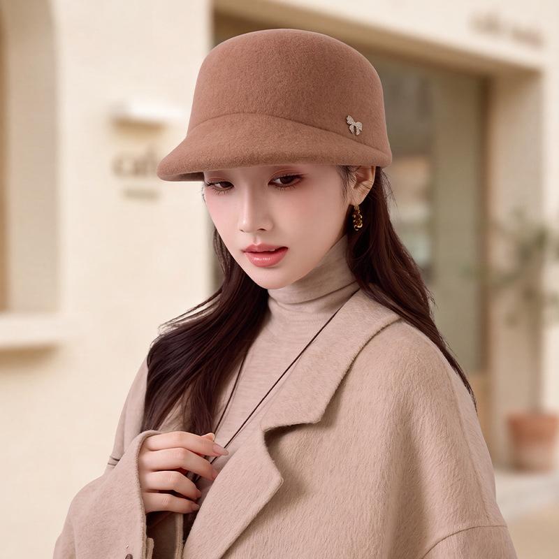 Retro Rhinestone Bow Equestrian Hat Autumn and Winter Woolen Short Brim Cap Gentle Commuting Temperament Hat Women's