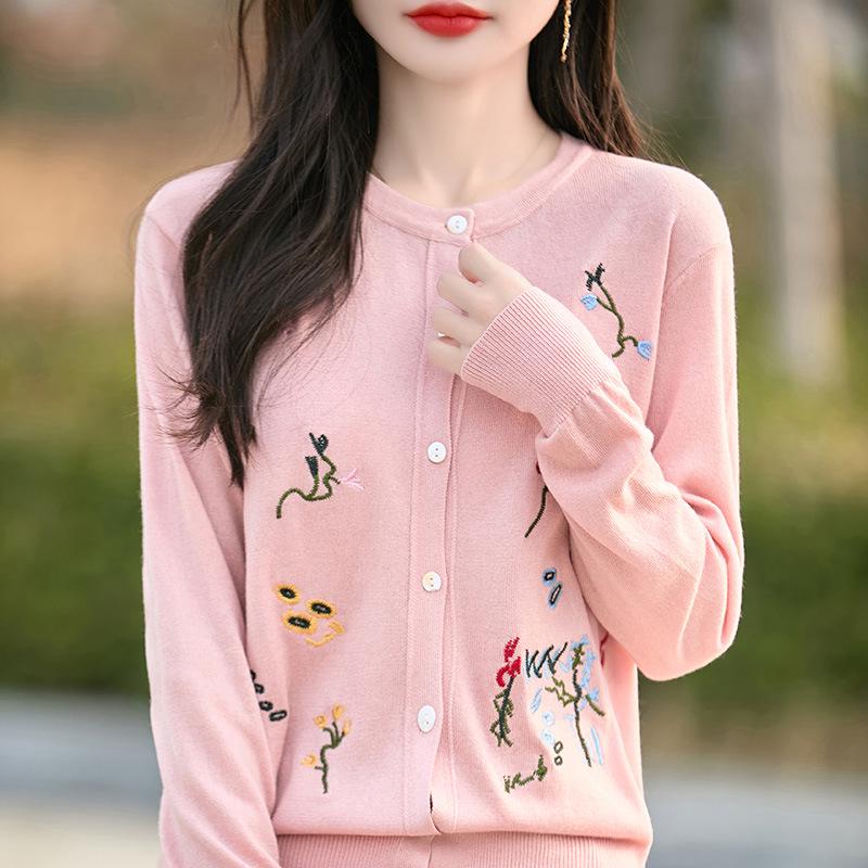 Autumn 2025 Fine Knit Round Neck Embroidered Loose Cardigan Wool Outerwear