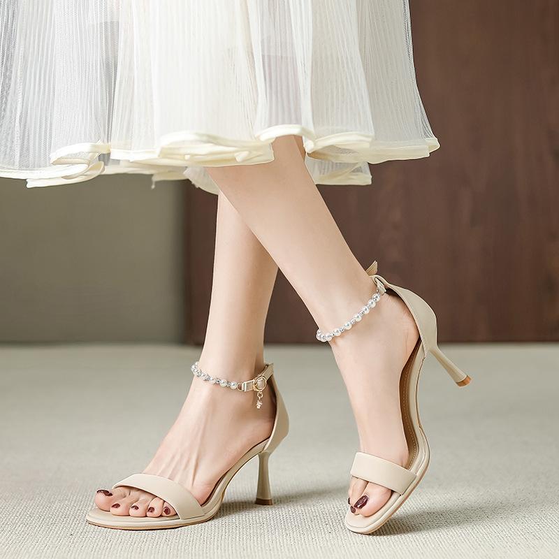 

Sandals girl 2025 new summer one-word buckle high heels stiletto black fairy style shoes girl 739-AR6 34 чорний