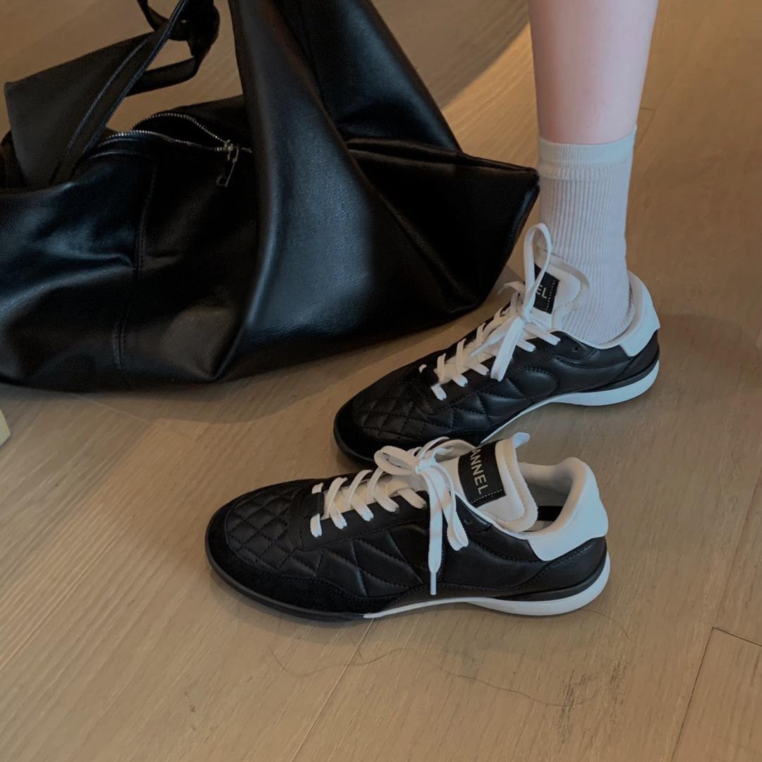 

Sheepskin version~ Xiaoxiangfeng shoes thick-soled rhombus casual sports shoes women s genuine leather running shoes color matching versatile board 35