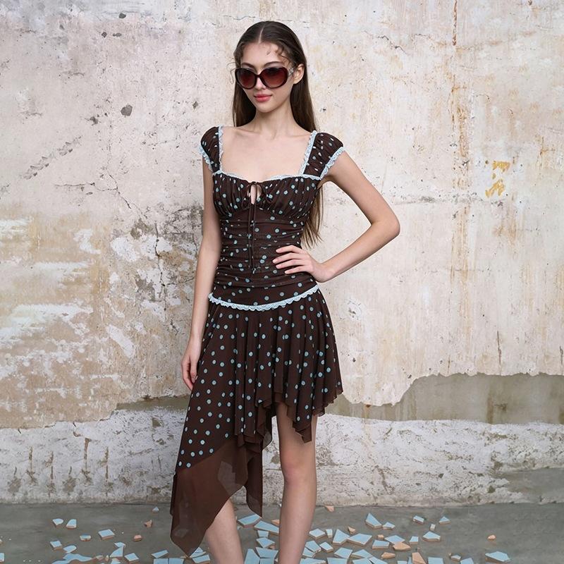 2026 European and American summer new niche slim-fitting waist and thin square neck lace lotus leaf polka dot dress women