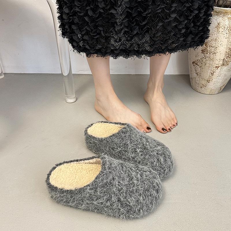 

Retro niche evening wind woolen bag head half slippers women wear lazy people pedal thick-soled Mao Mao Boken shoes 40 серый