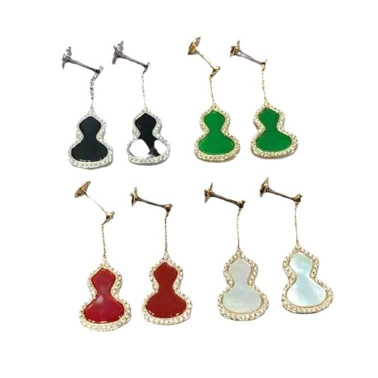 Natural Mother-of-pearl and Malachite Gourd Earrings Exquisitely Crafted High-quality New and Fashionable