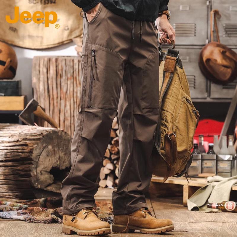 Jeep Men's Straight-Leg Cargo Pants