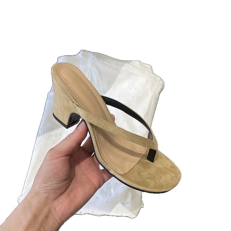 2025 New French Retro High-end High-heeled Women's Shoes Toe Fashion Sandals Women's Summer Thick Heels Wear Cool Slippers