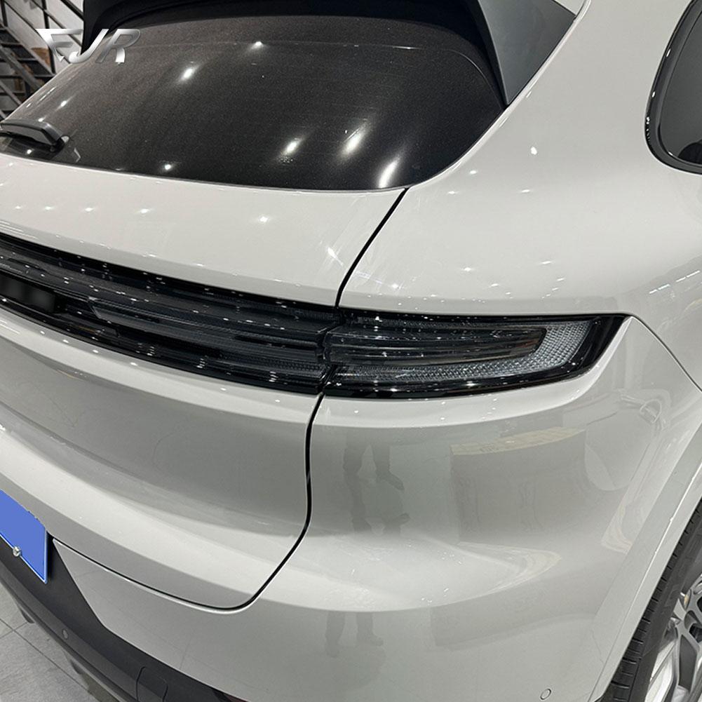 For Porsche Cayenne Through Taillight Low to High Configuration Upgrade 2024 Rear Tail Light Dynamic Flowing Auto Lamp Accessory