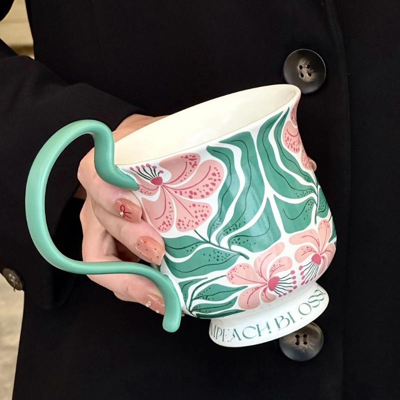 High End Floral Ceramic Mugs Water Bottles Retro Coffee Cups Large Capacity Latte Cups As Souvenirs and Gifts
