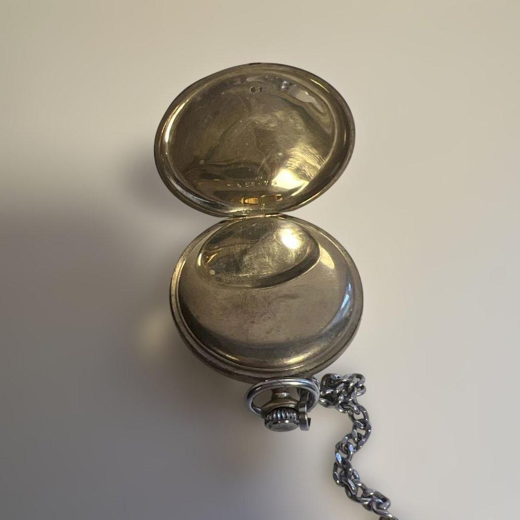 Used [Working item] Ulysse Nardin pocket watch hand-wound antique