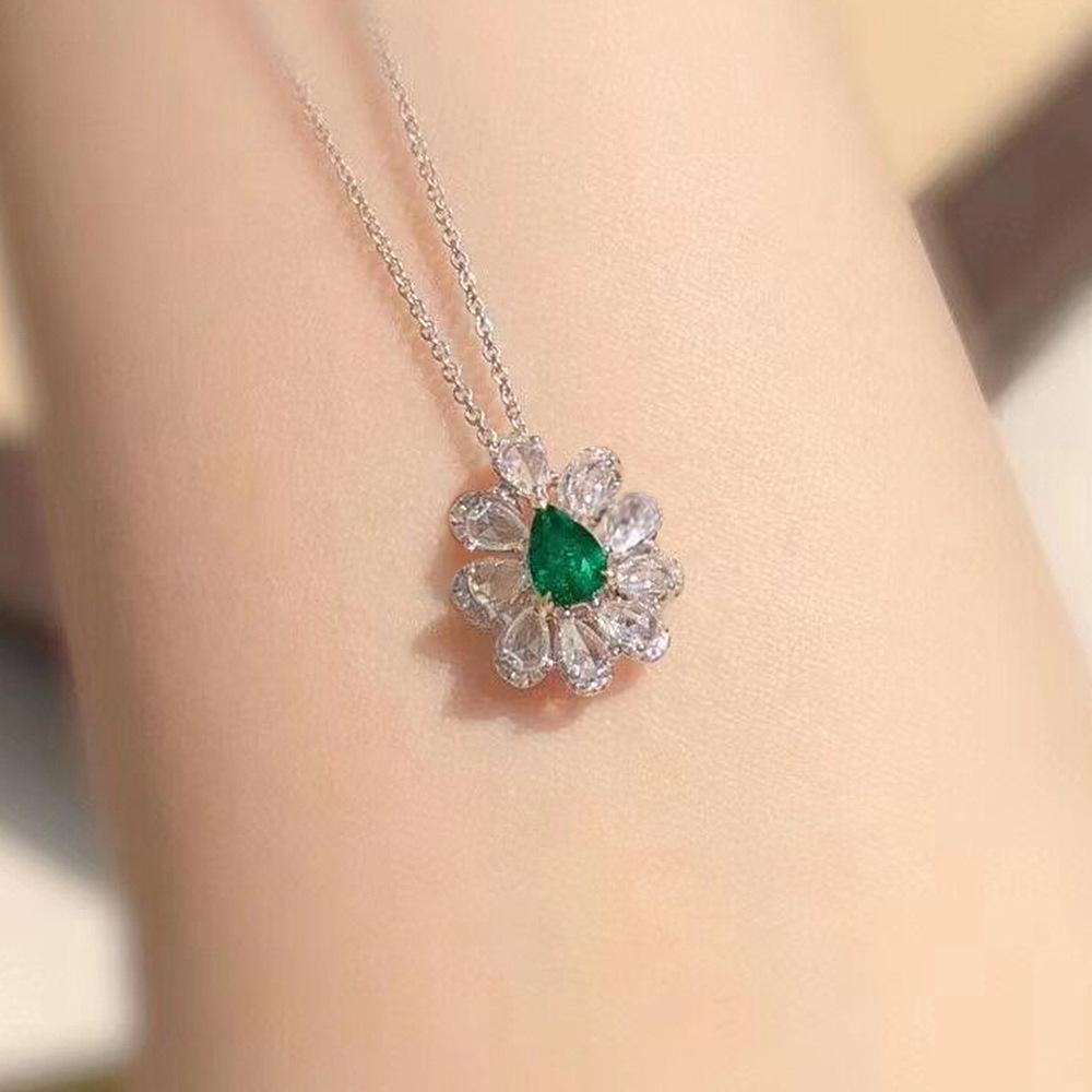 Silver Plated Flower-Shaped Emerald Green CZ Pendant Necklace, Sparkling Teardrop Halo Cable Chain Necklace for Women