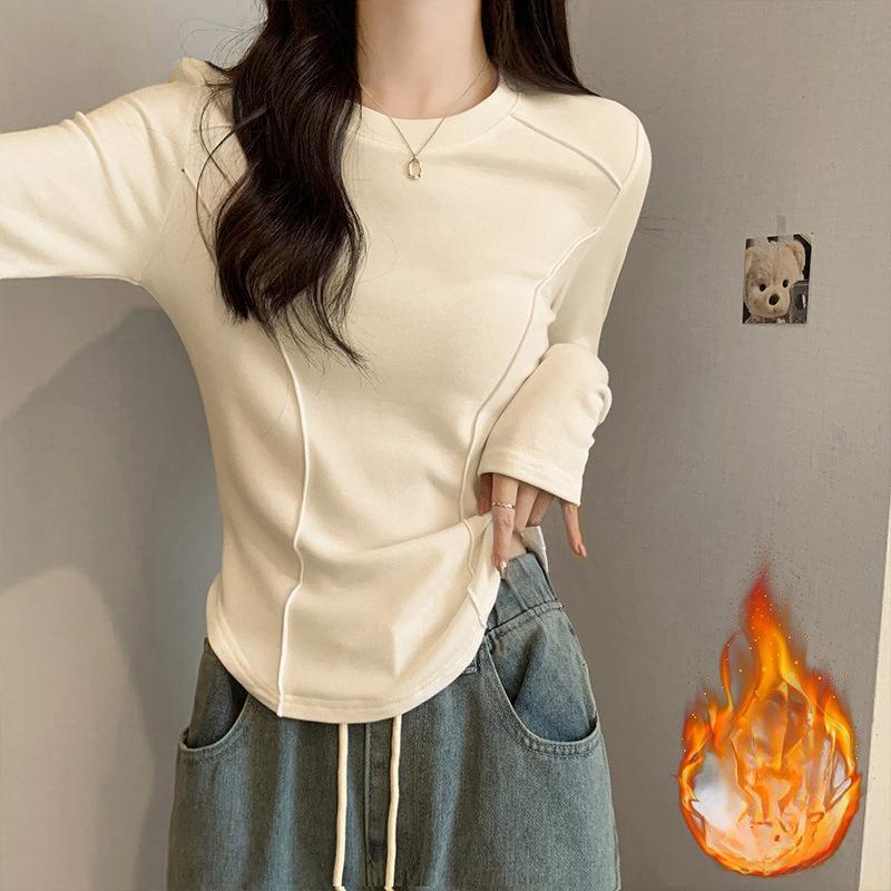 This Is A New Design for Women's Autumn and Winter, Featuring A Fishbone Top Paired with A T-shirt