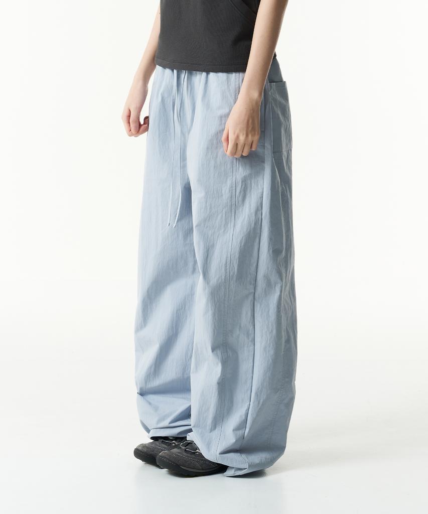 THE COLDEST MOMENT Tcm Mini Logo Nylon Pants (Sky Blue)