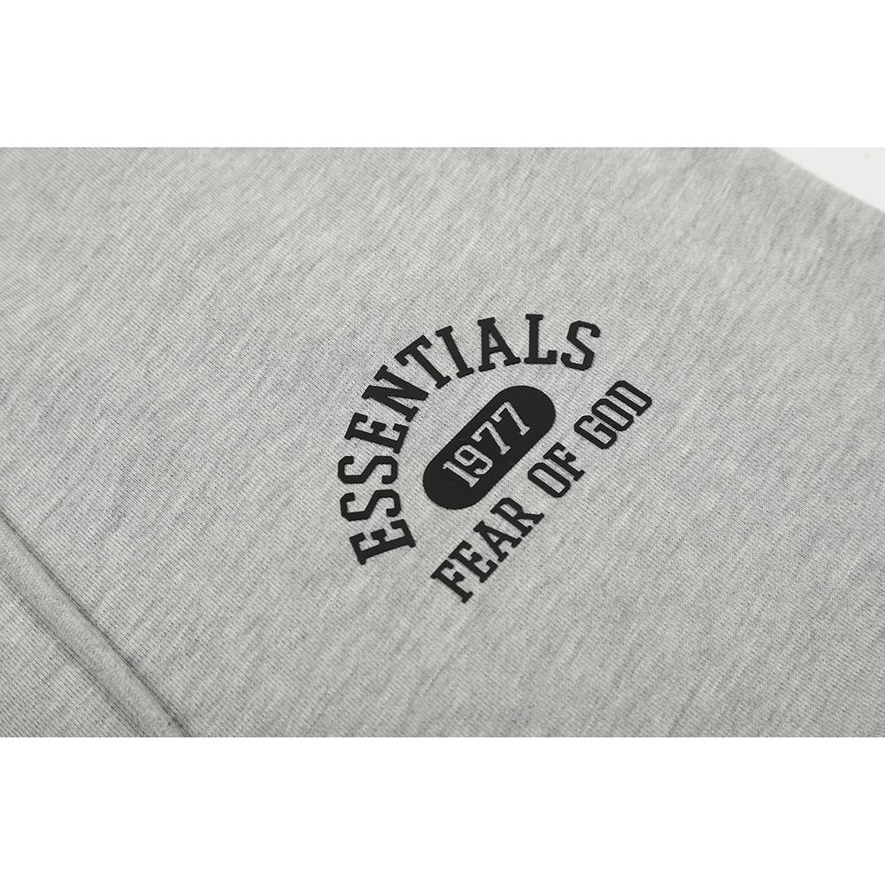 Fear of God Essentials 1977 Arch Logo Print Sweat Shorts Unisex Loose Cotton Drawstring Casual Sports Shorts 3 Colors