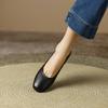 2025 nouvelles chaussures simples à bout carré pour femmes en cuir à semelle souple antidérapantes chaussures de travail à col bas mode talon épais mère chaussures simples, femmes