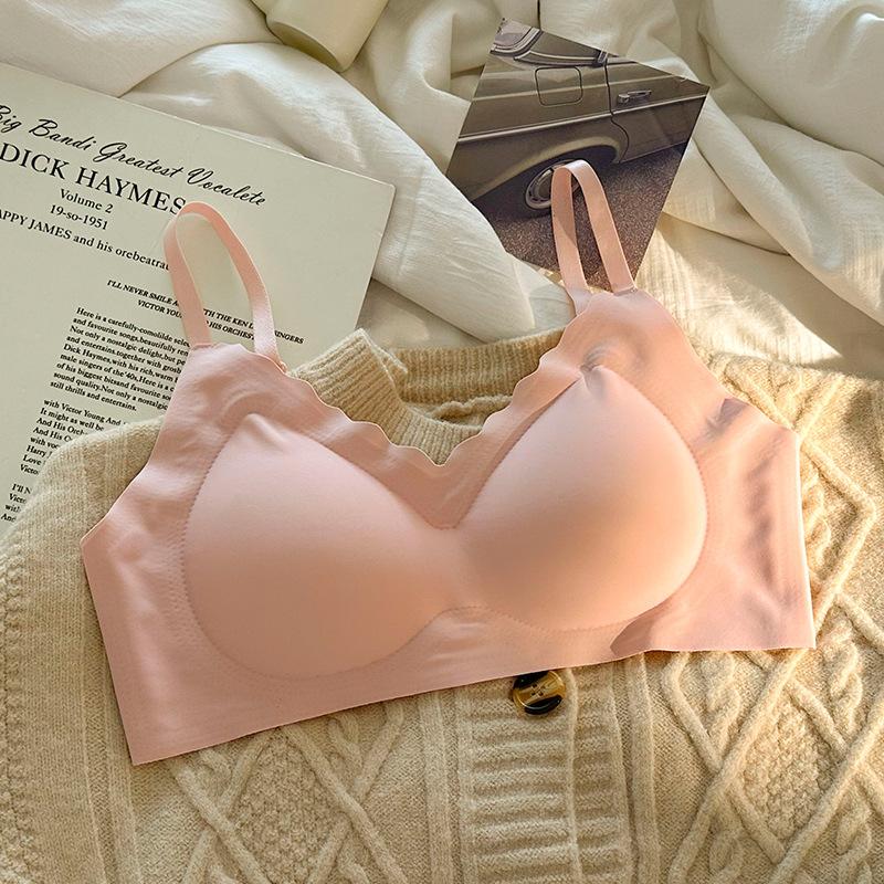 Seamless Wireless Comfortable Breathable Thin Push Up Bra For Young Girls