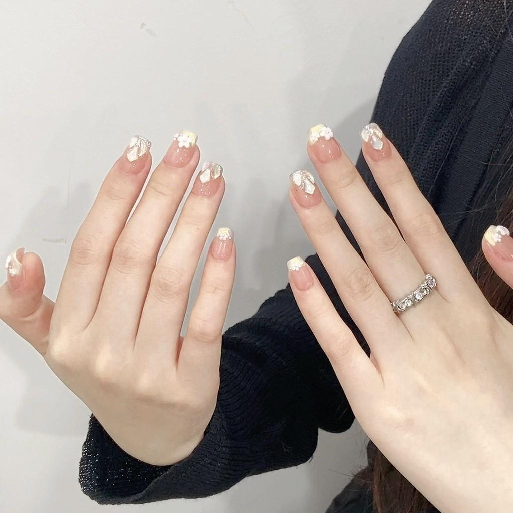 Fake Nails Romantic Flower Crystal Starry Sky press on nails acrylic Fake Nails Reusable Fake Nails