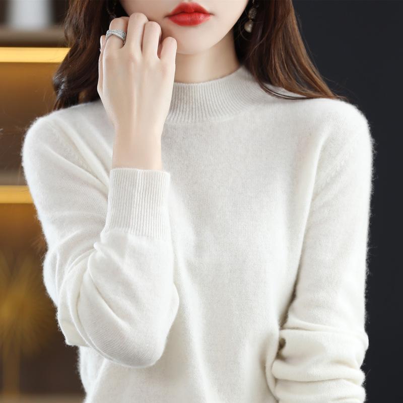 Women's Seamless Pure Wool Sweater: Half-High Neck Pullover, Loose, Warm, Slimming Knitwear.