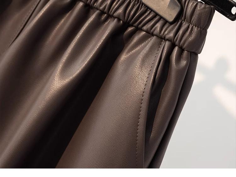 High-Waisted Coffee PU Leather A-Line Skirt - Autumn/Winter 2025 Mid-Length Slimming Pencil Design