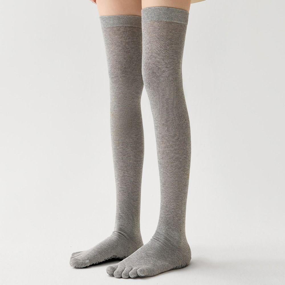 Anti-Slip Design Five Finger Yoga Socks Silicone Dots High Length Thigh Socks Yoga Practice