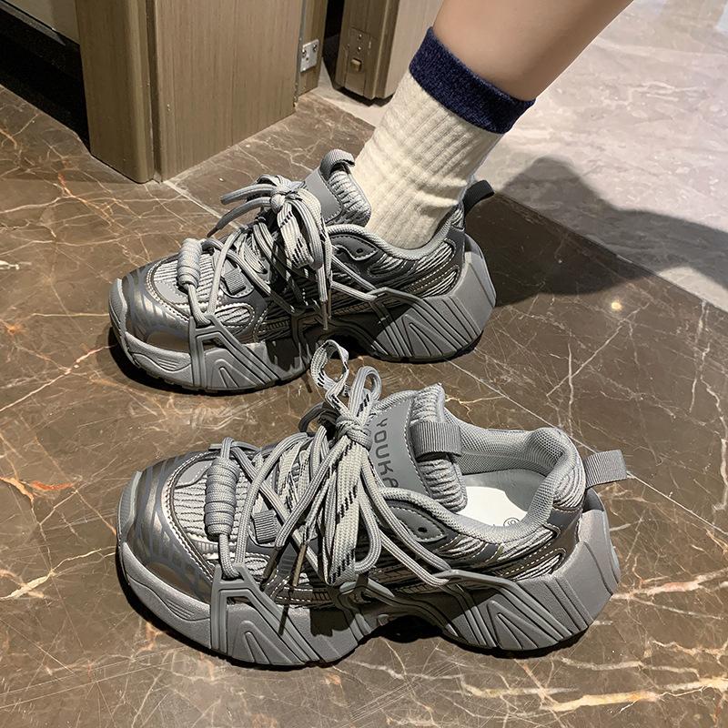 

Европейская станция платформа ремешок папины кроссовки женские осень 2024 новые увеличение роста маленькие универсальные повседневные спортивные туфли 35 серый