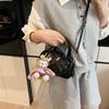 Simple and Versatile Handbag, High-end Texture Fashionable Commuter Bag, Women's 2025 Summer New Ins Wind Small Square Bag