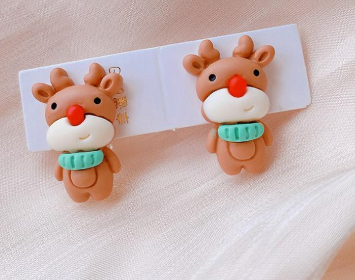 Kids' Christmas Cartoon Princess Clip-On Earrings: Cute, No Piercing Needed