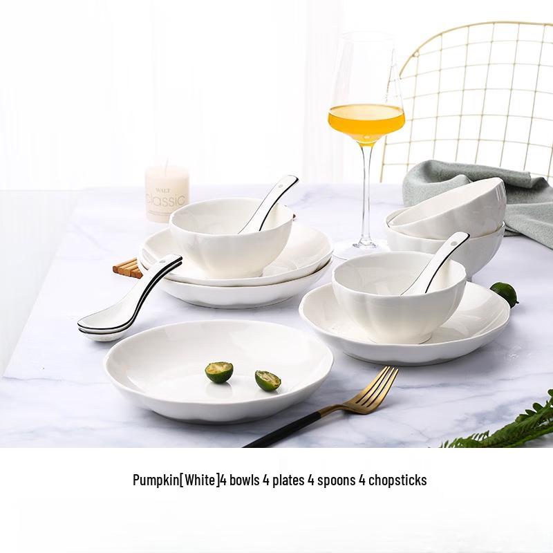 Wuhe 2-Person Japanese Ceramic Dinnerware Set