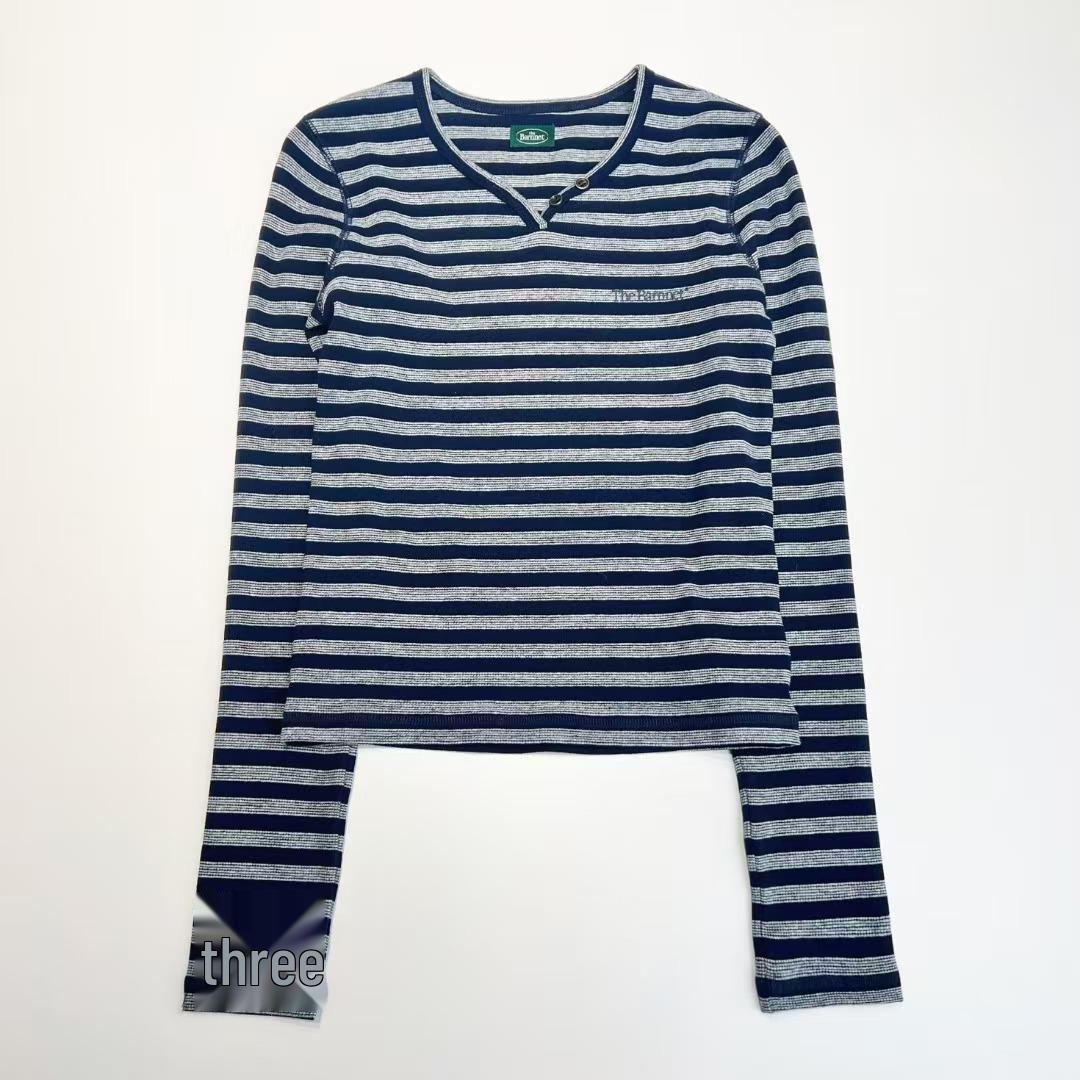 

Korean Eight Milk Striped Slim-Fit V-Neck Long Sleeve Retro T-Shirt One Size