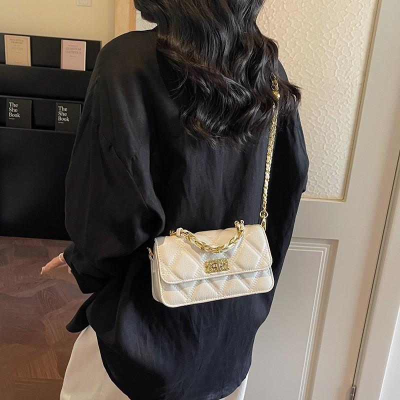 IELGY Ladies Messenger Small Square Bag Diamond Chain Retro High-End Sense One Shoulder