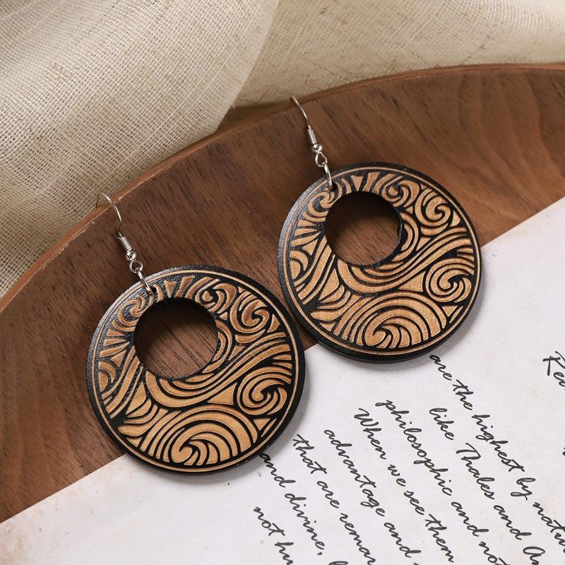 Retro style wood carved earrings niche design round earrings femininity literary earrings