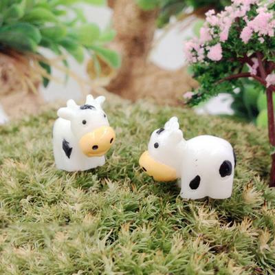40Pcs Resin Cow Miniature Figurines Vivid Appearance Mini Cow Statues Cute Garden Cow Ornaments Animals Model
