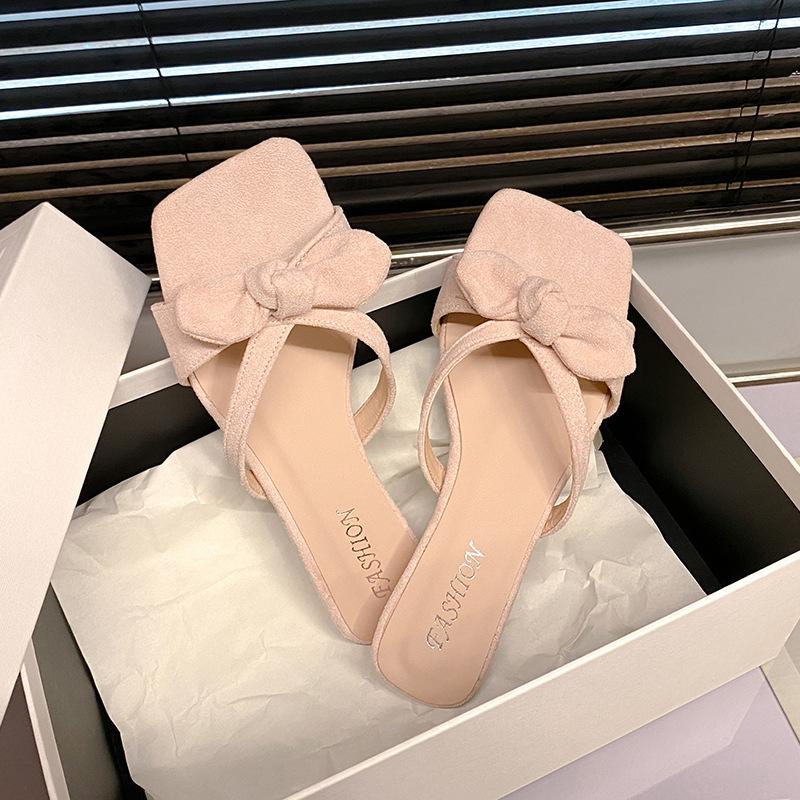 Slippers women's 2025 summer new outer wear new Korean sandals French Chinese style national style temperament seaside beach shoes