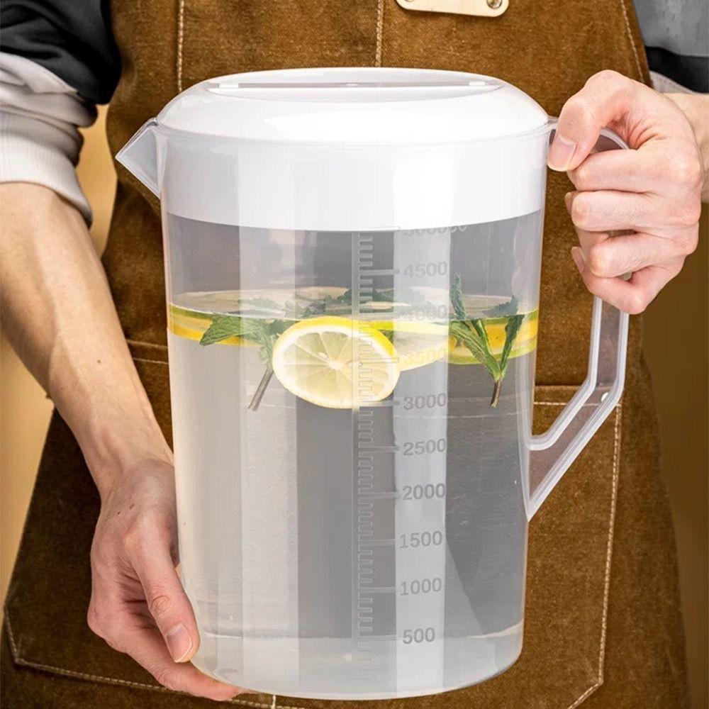 Kunststoffbehälter Transparente Wasserflasche Skaliert Große Kapazität Kaltwasserflasche Kunststoff-Wasserkrug Kanne Kaltes Wasser