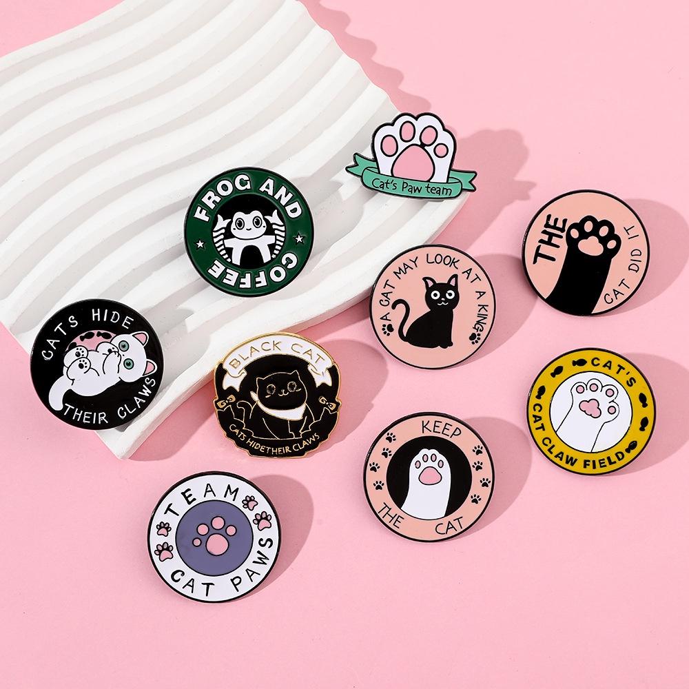 Cute Cat Paw Shaped Metal Badge Cartoon Animal Brooch For Decoration