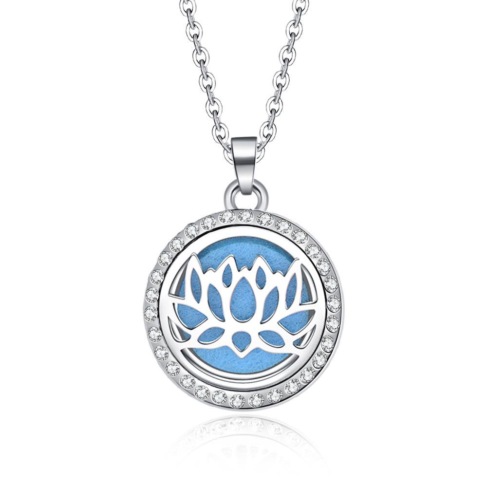 In-Stock Aromatherapy Hollow Diamond Pendant Necklace