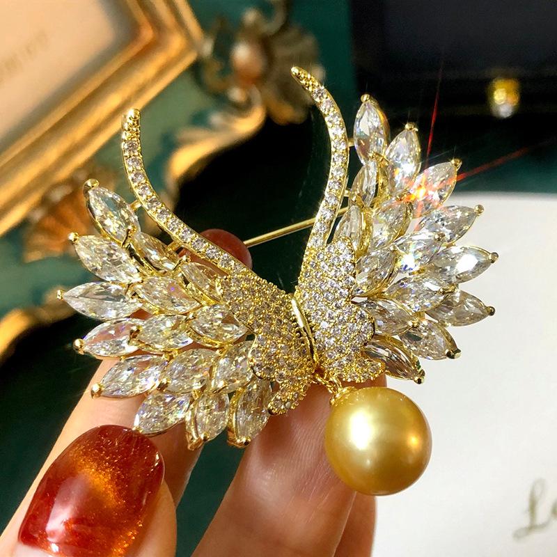 Gold-Plated Angel Wings Brooch with Zircon Pearls