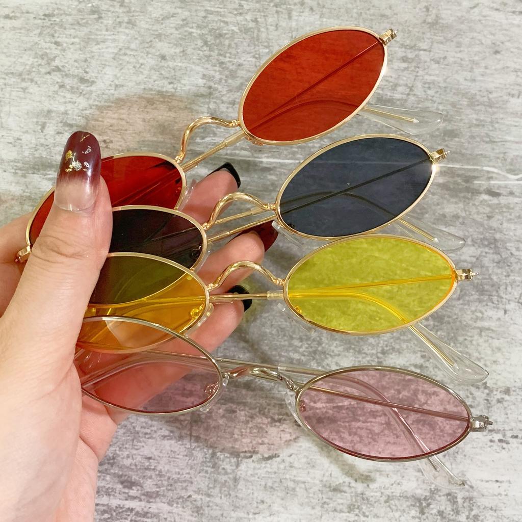 Vintage Retro Small Oval Sunglasses Woman Men Classic Vintage Brand Sunglasses Black Red Metal Color Sun Eyeglasses For Female Fashion Designer Style