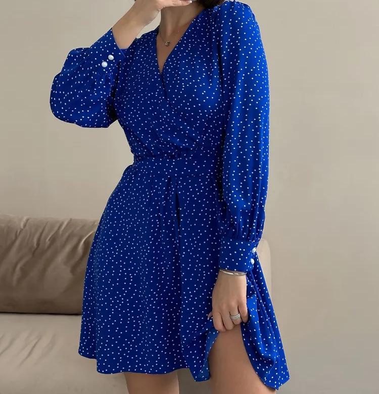 European Chic Black V-Neck Polka Dot Chiffon Dress - Women's Waist-Slimming Short Skirt for Early Autumn