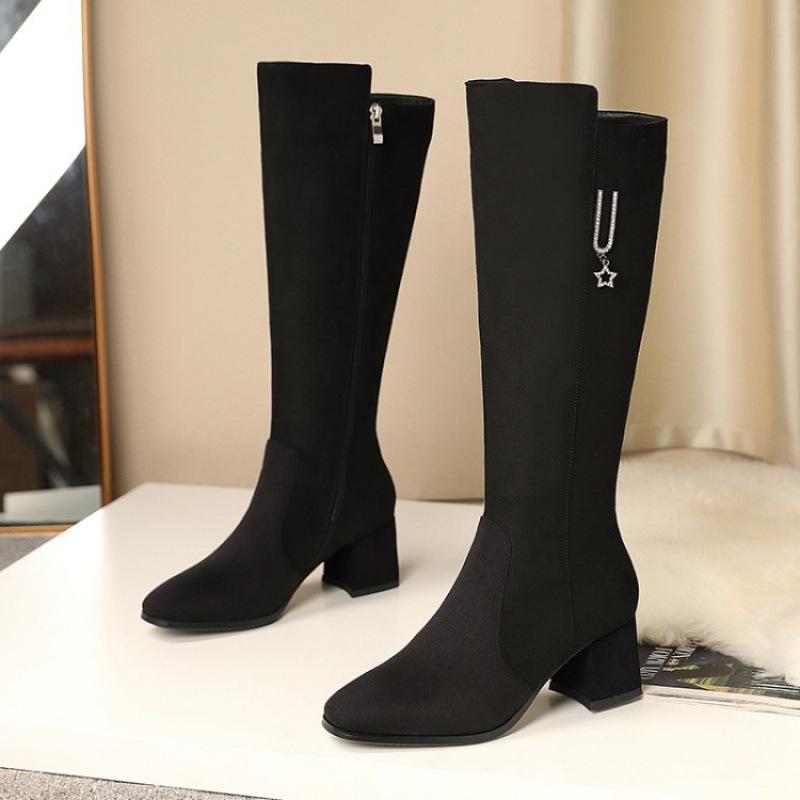 Herbst und Winter neue seitlicher Reißverschluss hohe Stiefel Damen mittlerer Absatz runde Spitze große Größe Damenstiefel Blockabsatz Wildleder Koreanische Version Modestiefel