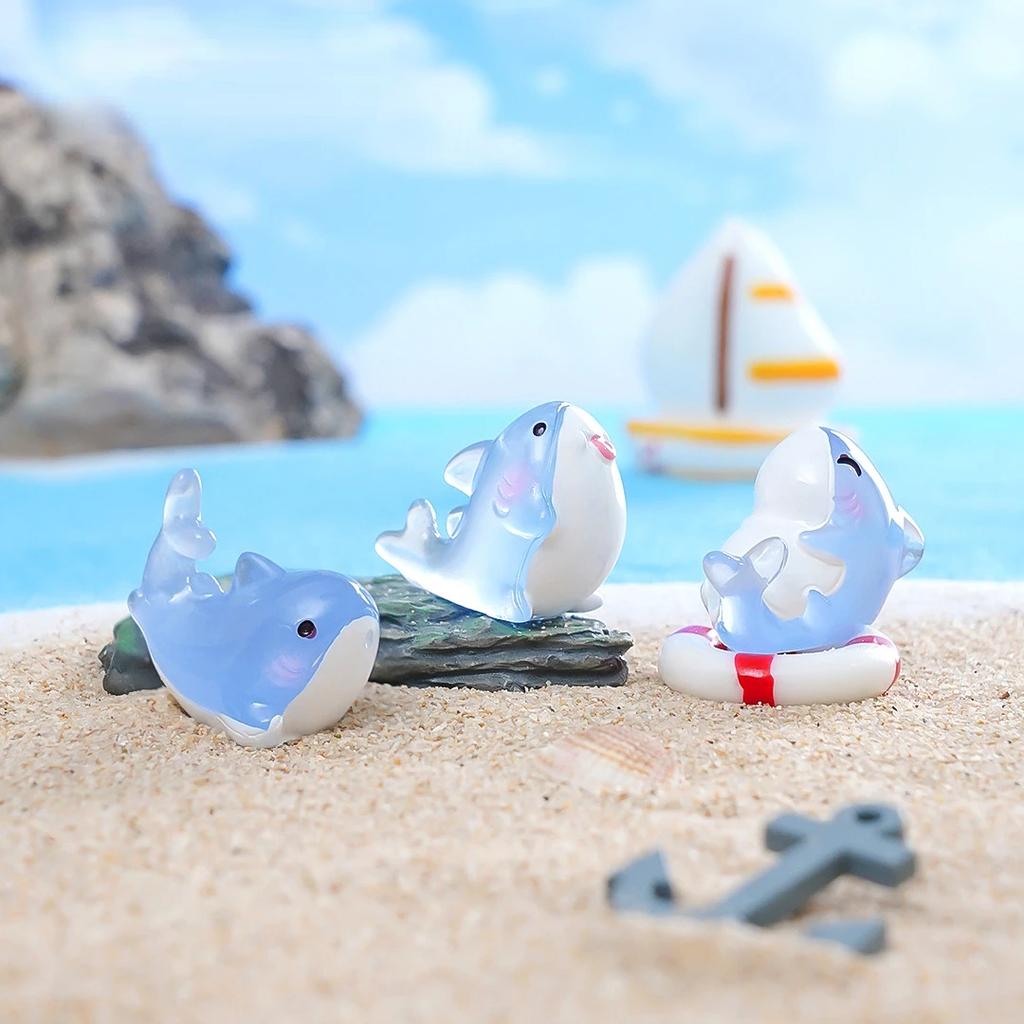 10-50pcs Mini Cartoon Shark Luminous Animal Home Glow At Night Micro Landscape Decoration Car Decoration DIY Small Ornaments