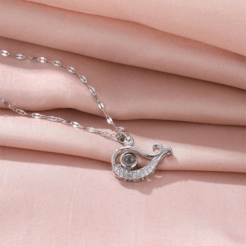 Projection Necklace Women'S Light Luxury Simple Whale Pendant 100 Languages Necklace