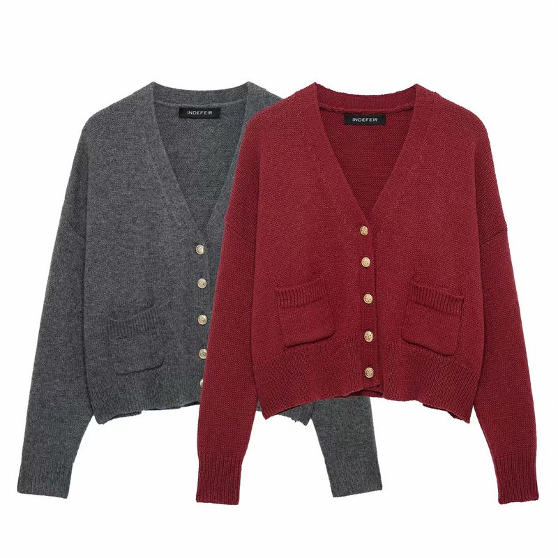 Kaslead New Arrival Women's Fashion Style Fashion Button Decoration Long Sleeves V-neck Knitted Jacket 2893014