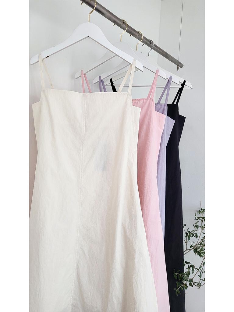 Aiemjei Buckle Sleeveless Dress